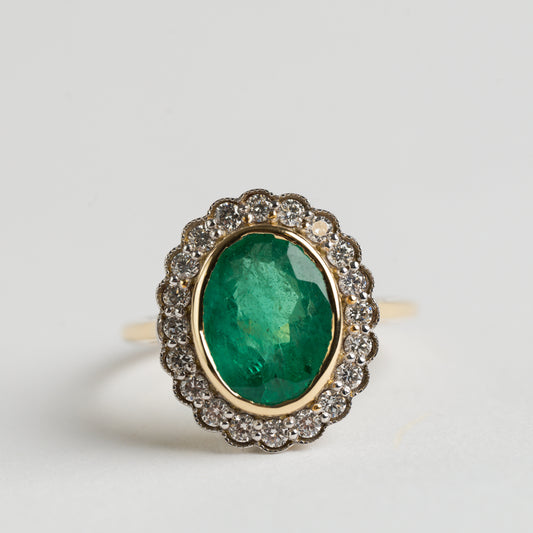 Emerald and Diamond cluster ring