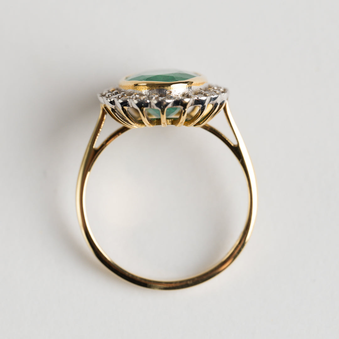 Emerald and Diamond cluster ring