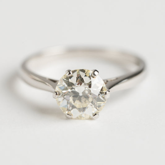 Platinum Diamond Solitaire ring