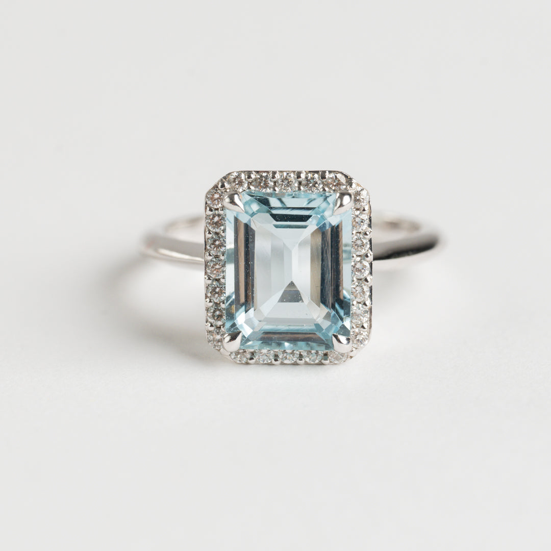 Aquamarine and Diamond ring