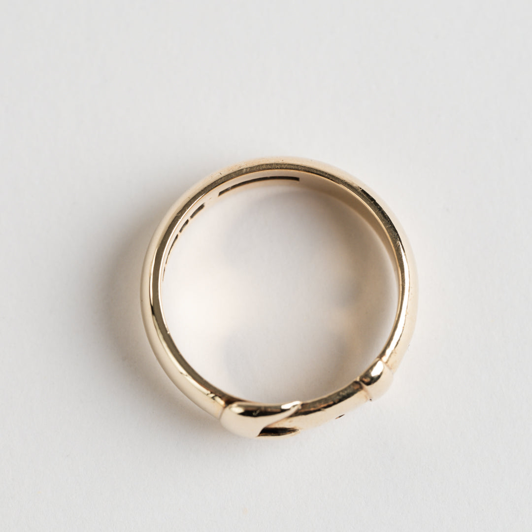 9ct Yellow Gold Buckle Ring