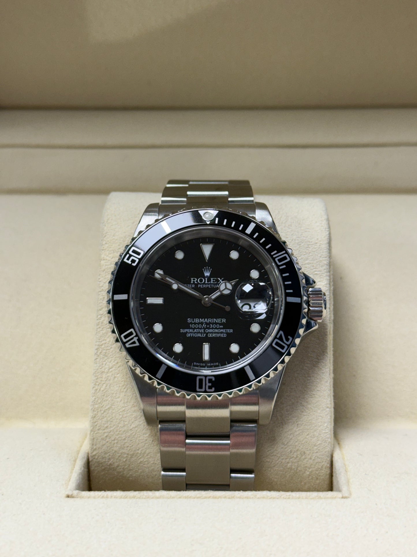 2007 Rolex Submariner - 16610