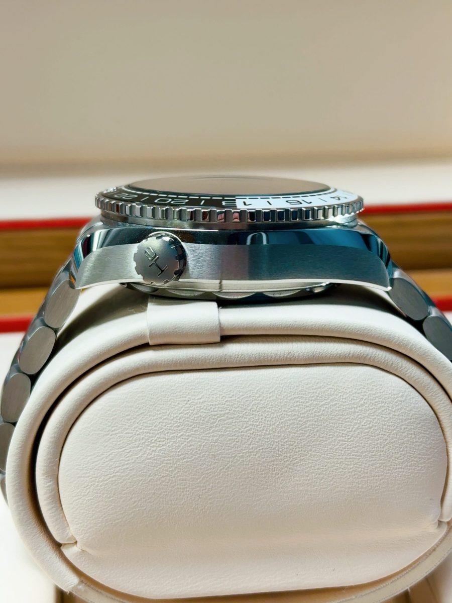 Omega Seamaster P O GMT