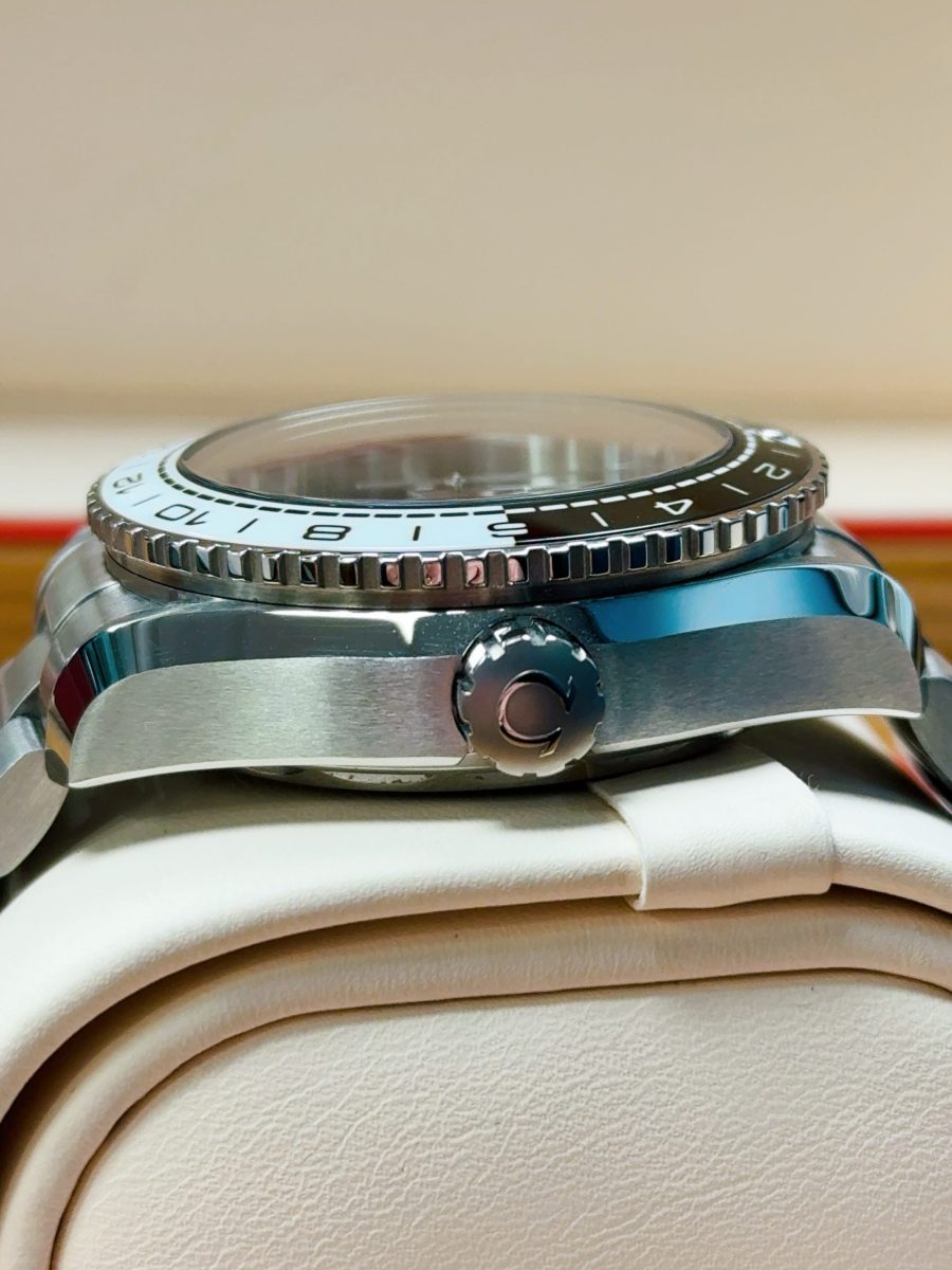 Omega Seamaster P O GMT