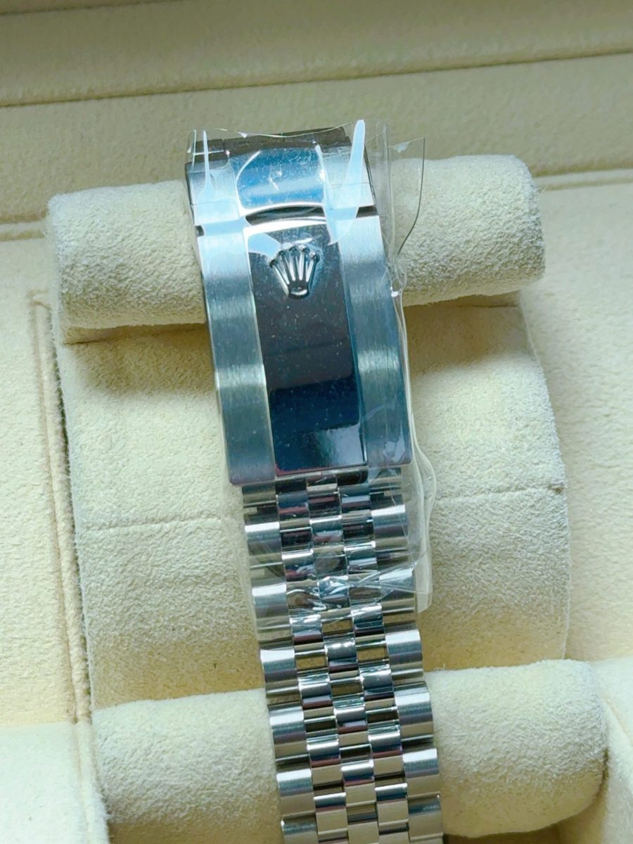 2024 Rolex Datejust 41 - Motif