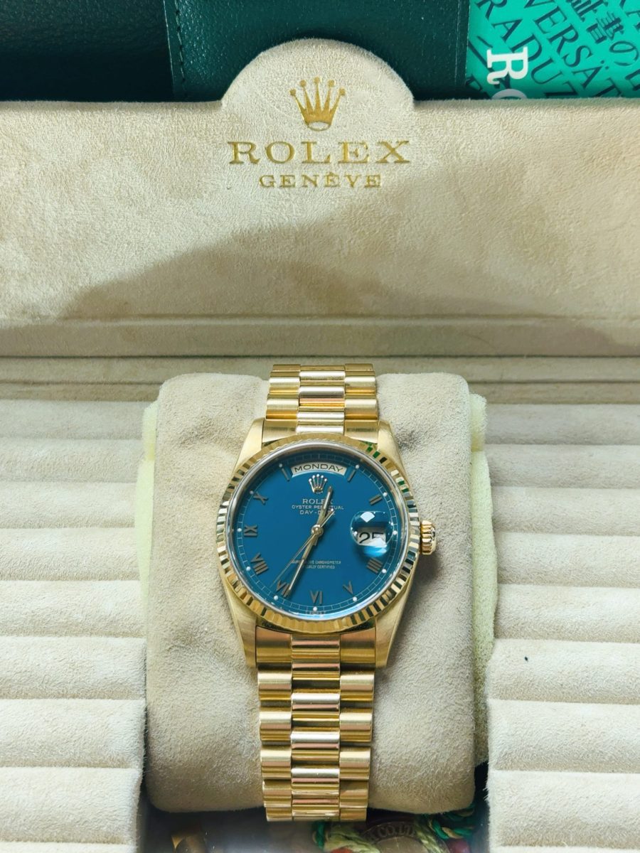 2000 Rolex Day-Date - 18238