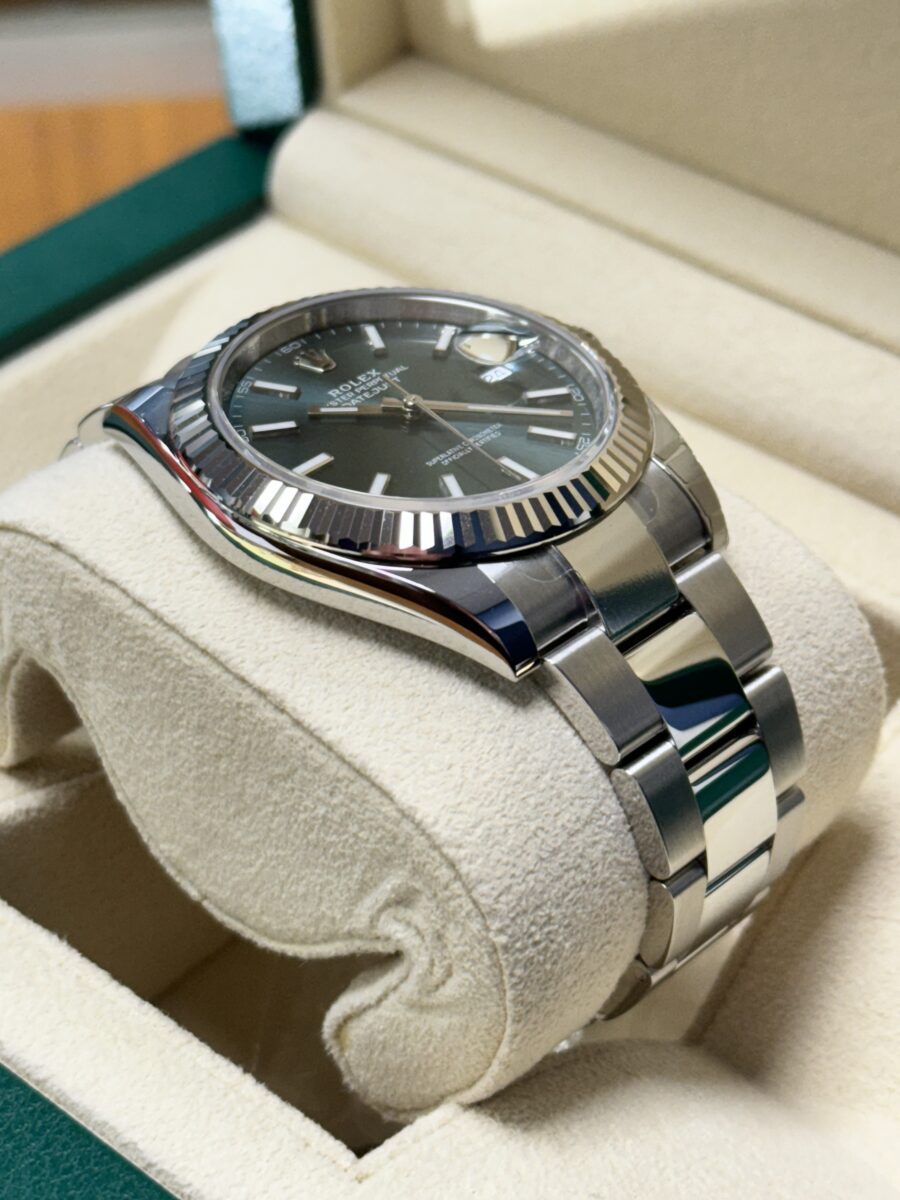 2024 Rolex Datejust 41 - Mint