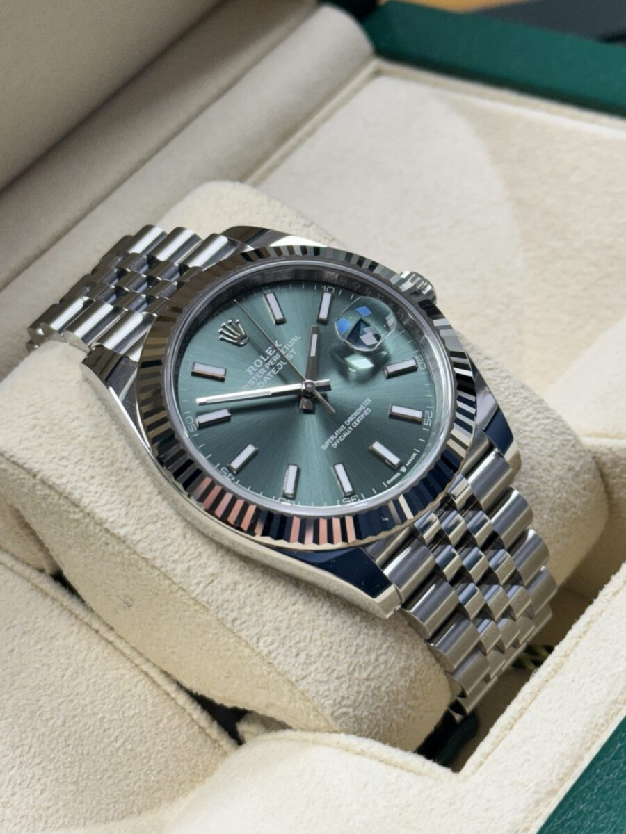 2024 Rolex Datejust 41 - 126334