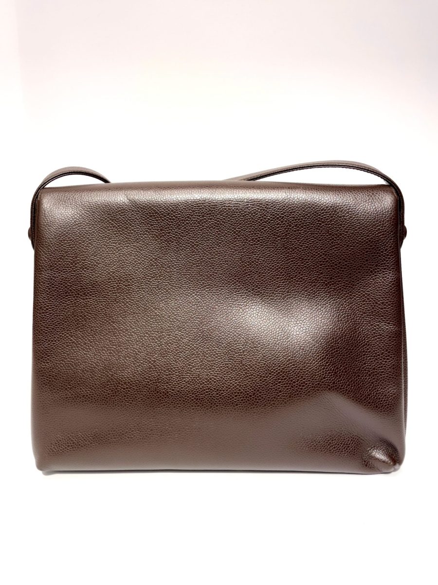 Chanel Caviar messenger bag
