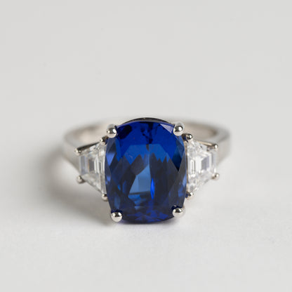 Tanzanite and Diamond Ring