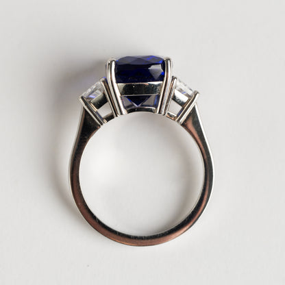 Tanzanite and Diamond Ring