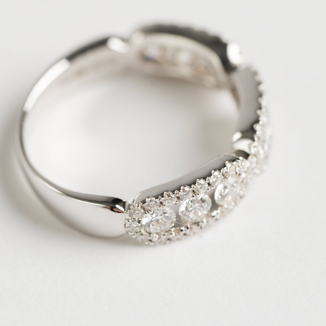 18ct White Gold Diamond Ring