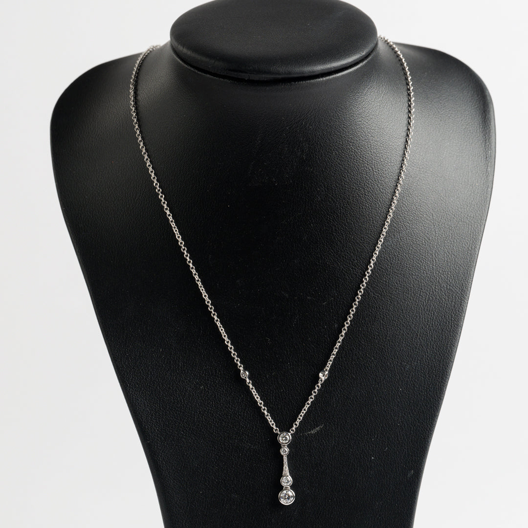18ct White Gold Diamond Pendant on Chain