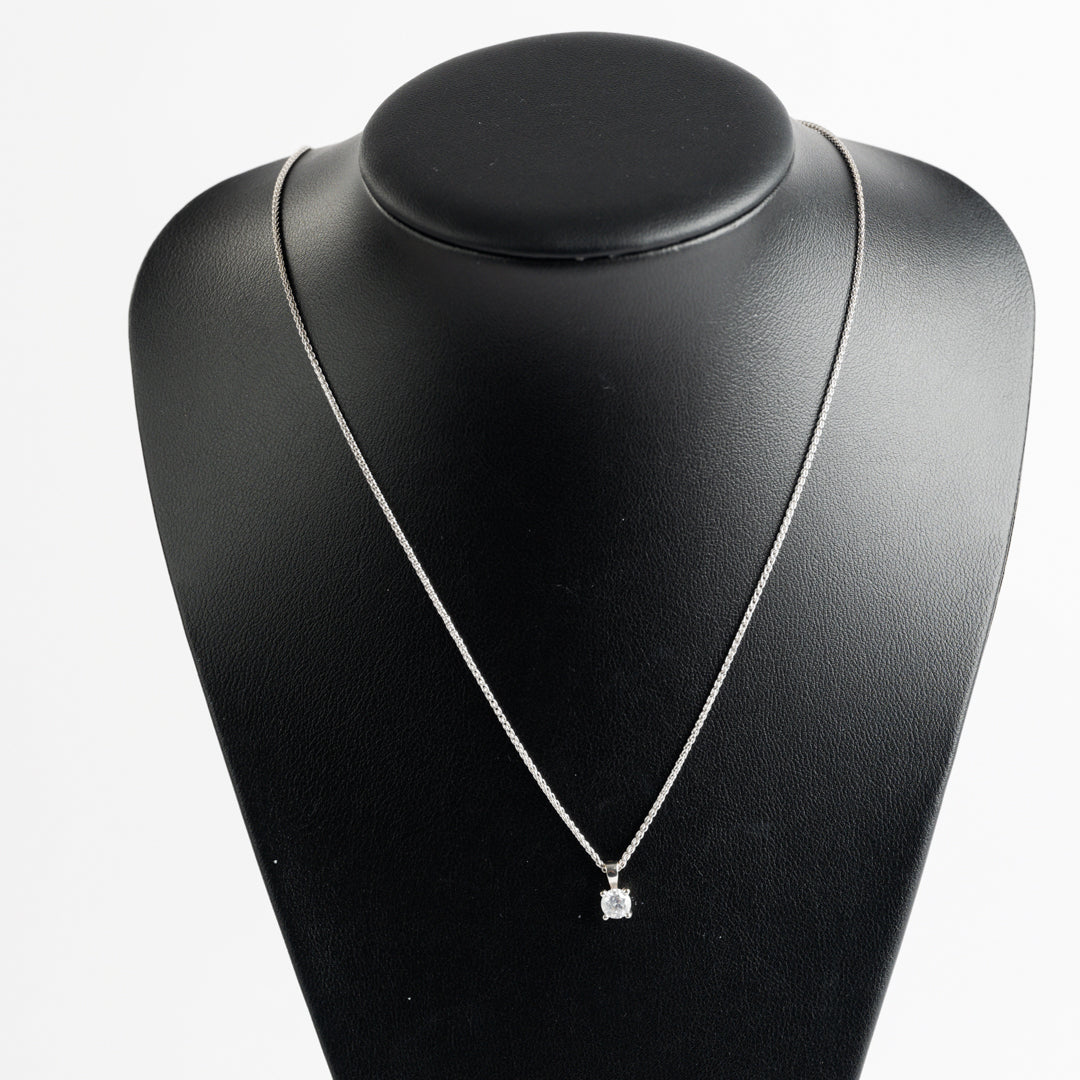 18ct White Gold Diamond Pendant and Chain