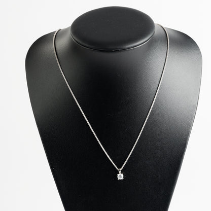 18ct White Gold Diamond Pendant and Chain