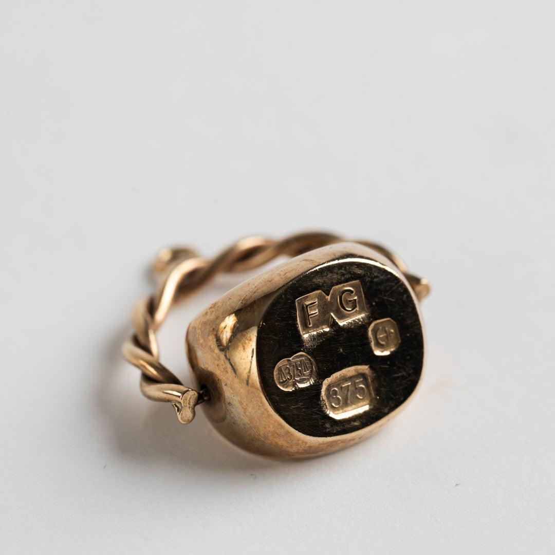 9ct Yellow Gold Fob