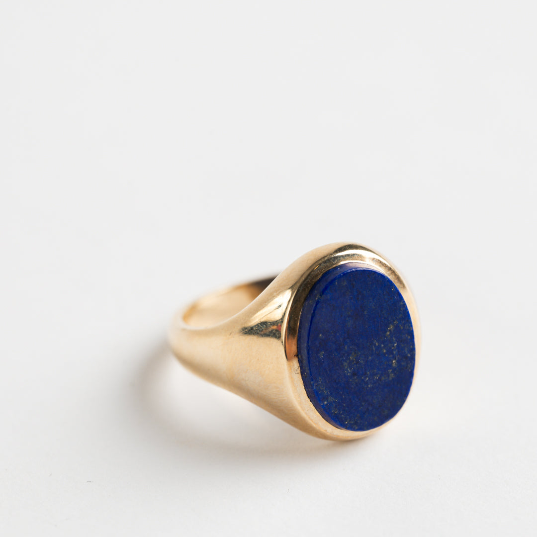 9ct Yellow Gold Oval Lapis Signet Ring
