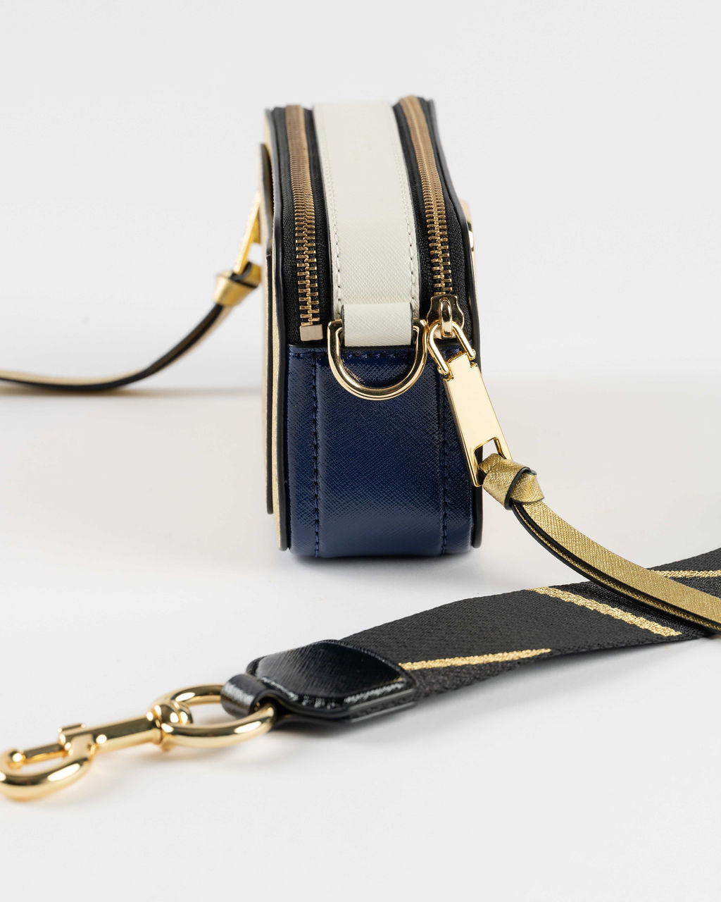 Marc Jacobs Snapshot Crossbody Bag