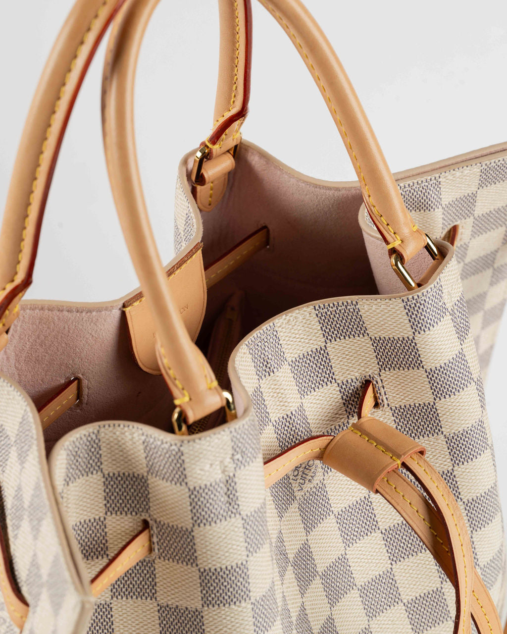 Louis Vuitton Girolata Damier Azur Tote Bag