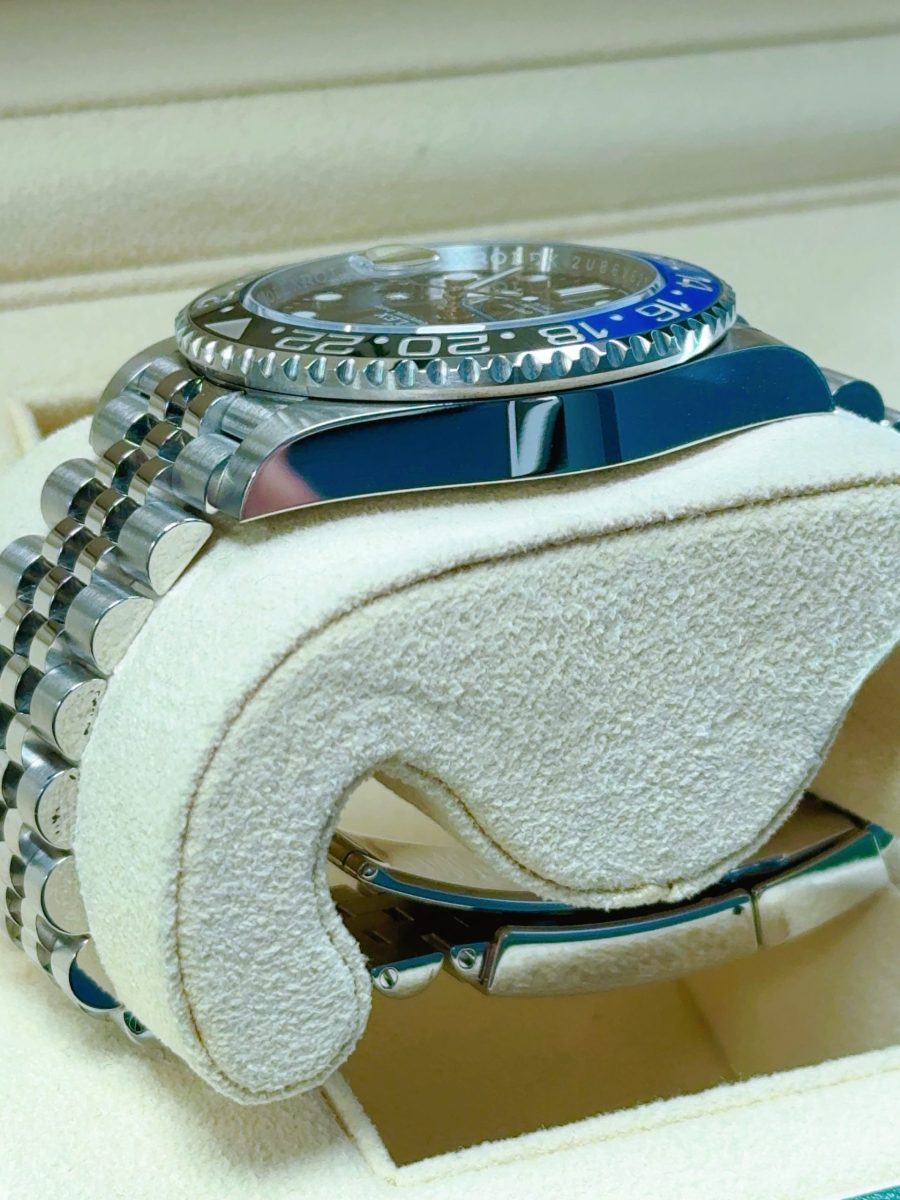 2023 Rolex GMT2 “Batgirl”