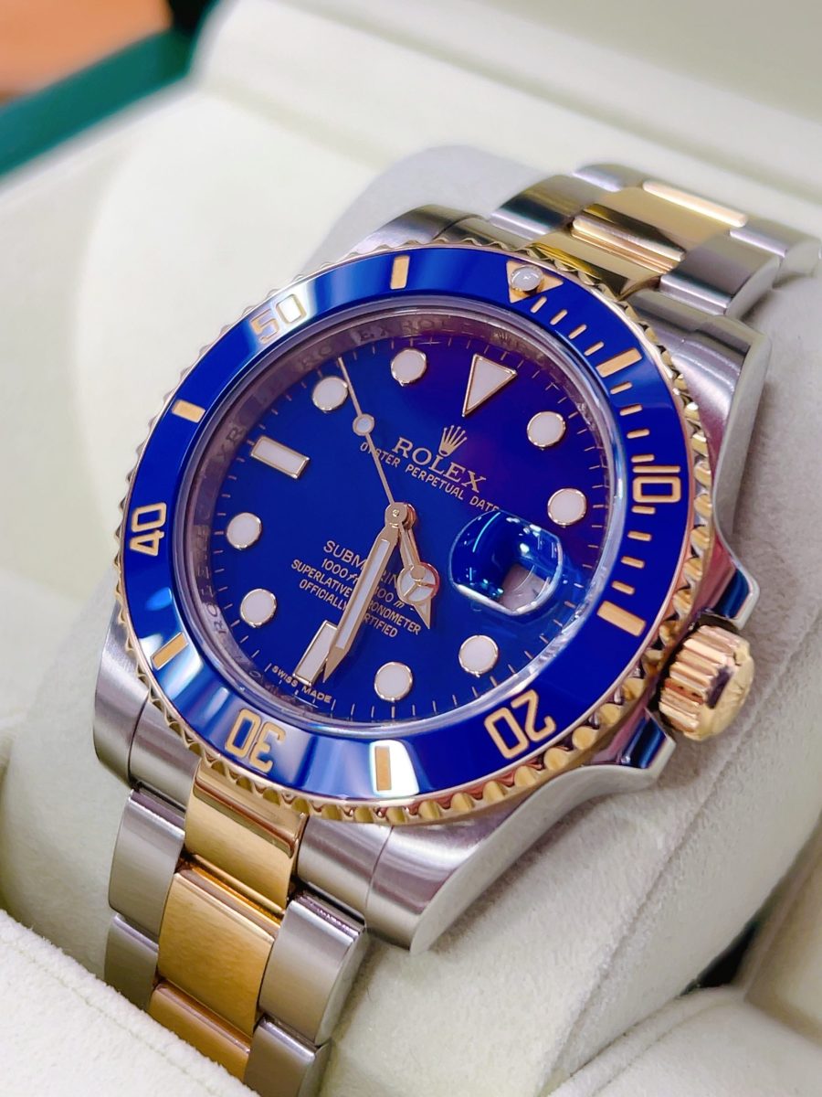 2010 Rolex Submariner “Bluesy”