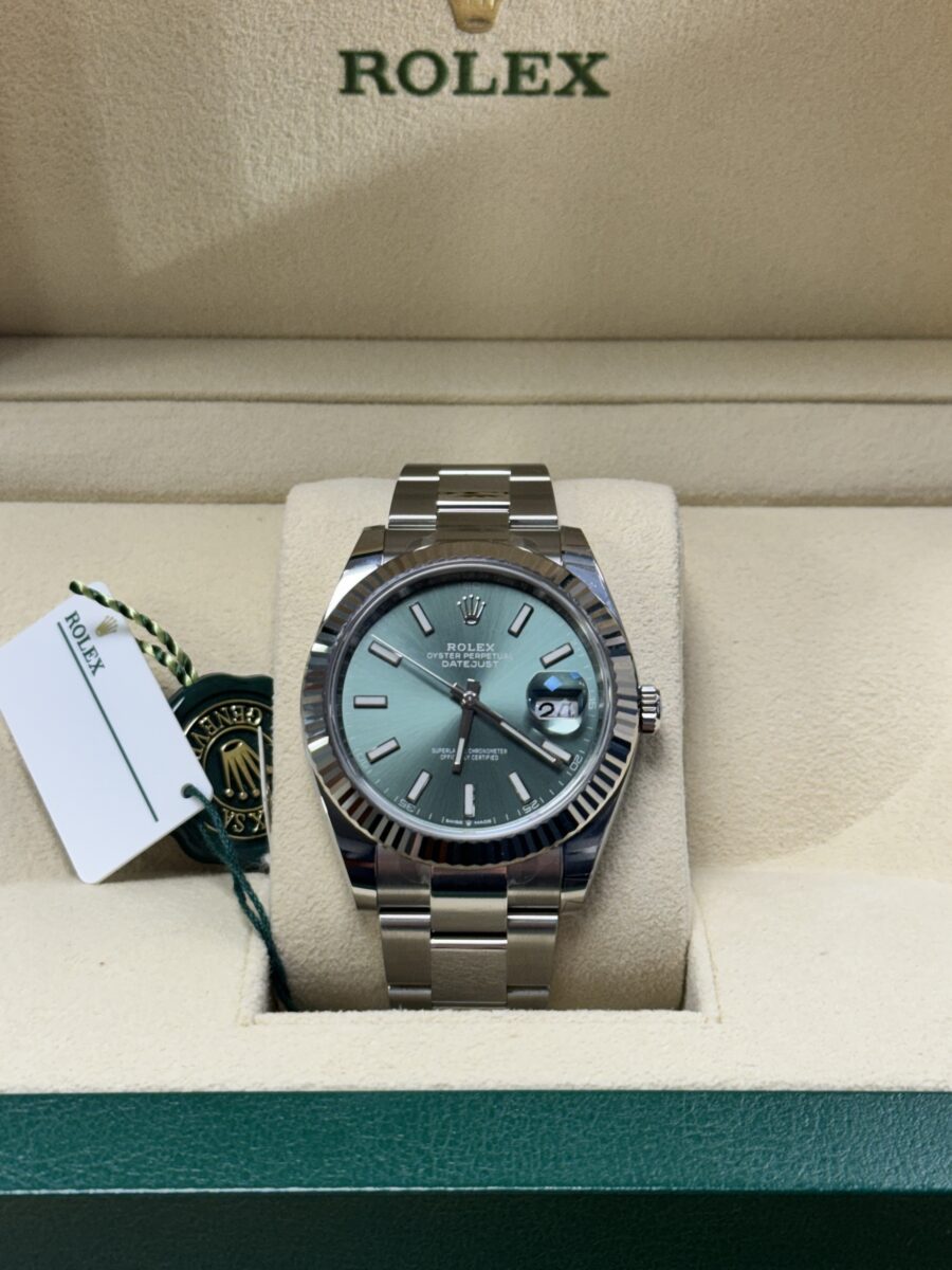 2024 Rolex Datejust 41 - Mint