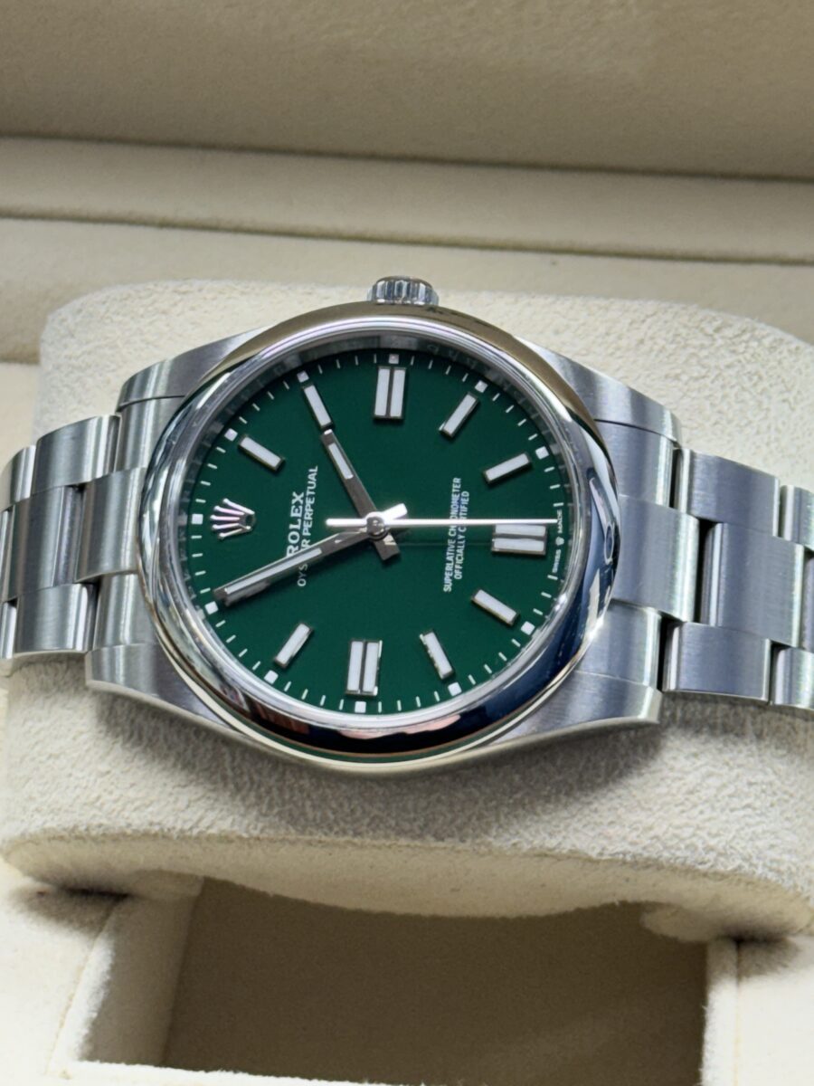 2023 Rolex OP41 - 124300