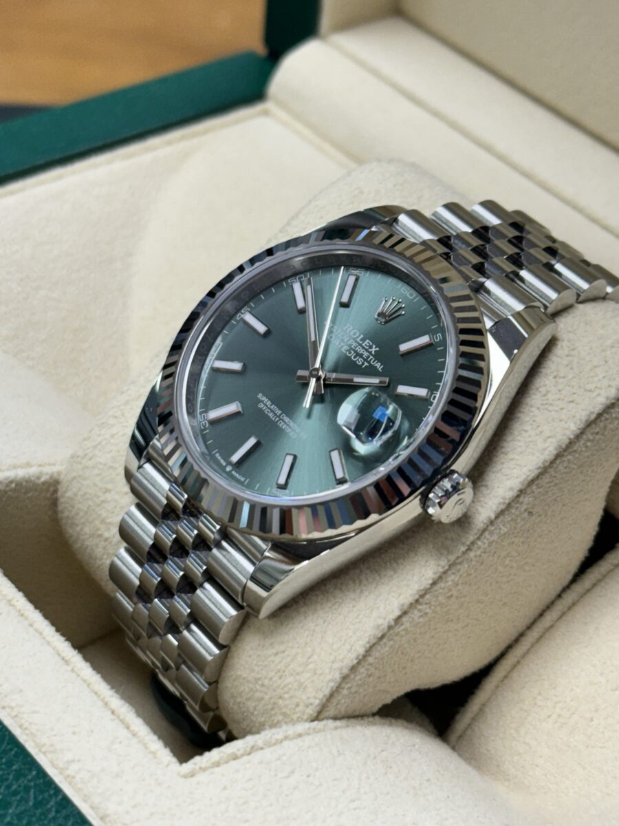 2024 Rolex Datejust 41 - 126334
